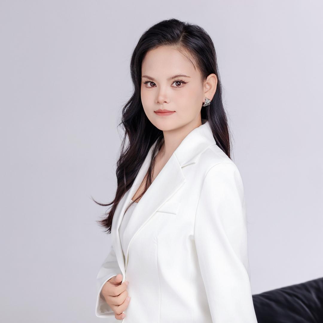 兴义市水灵子舞蹈