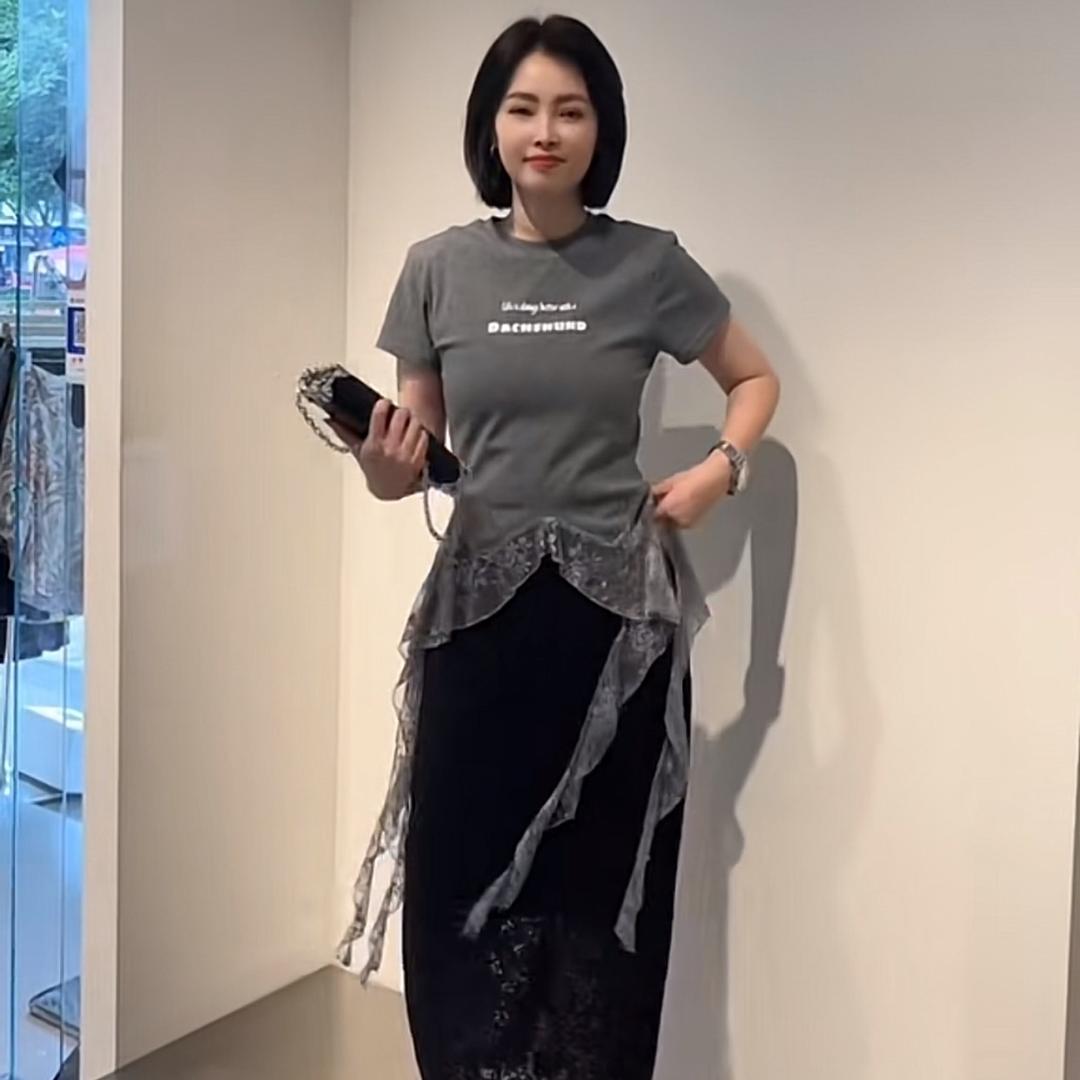 高端轻奢女装八号