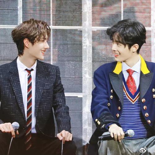 好了狗崽崽（见过王一博版）🦁🐰