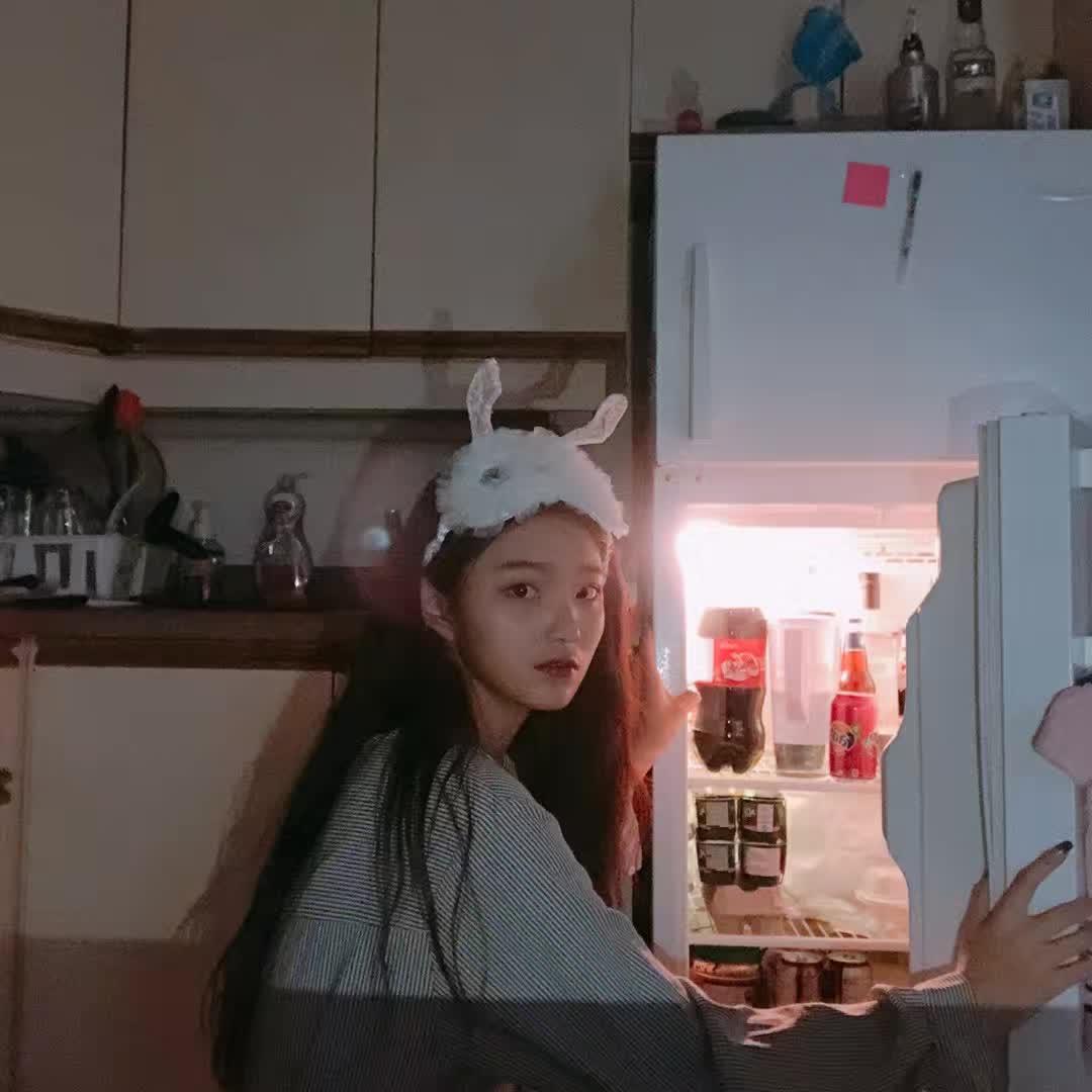 蓝曼予