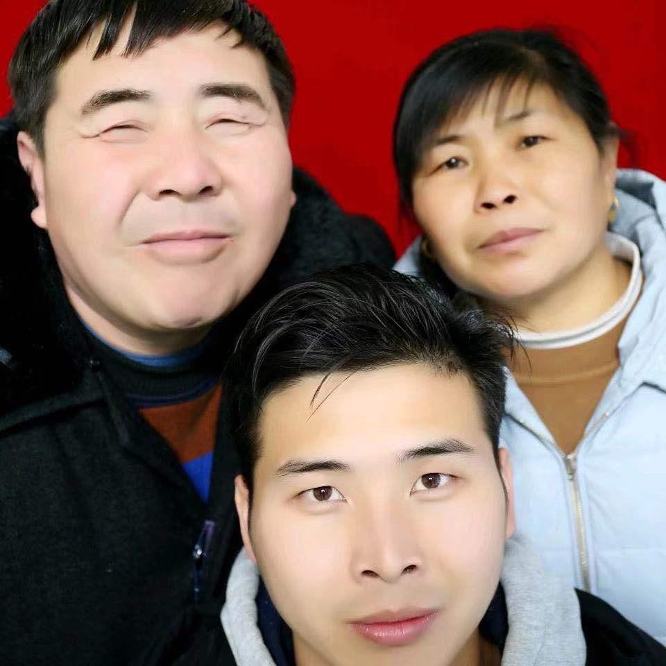 快乐家族赵日白  团队招人