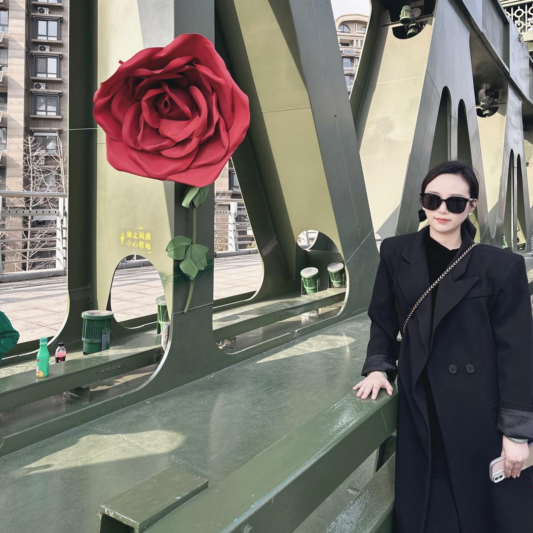 觅轻集总部萍萍