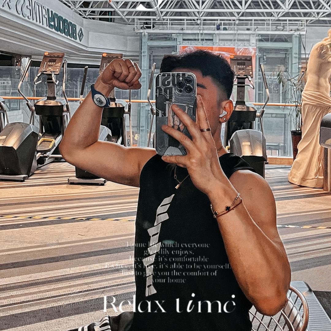 老师拿铁不露脸💪🏻(健身记录版)