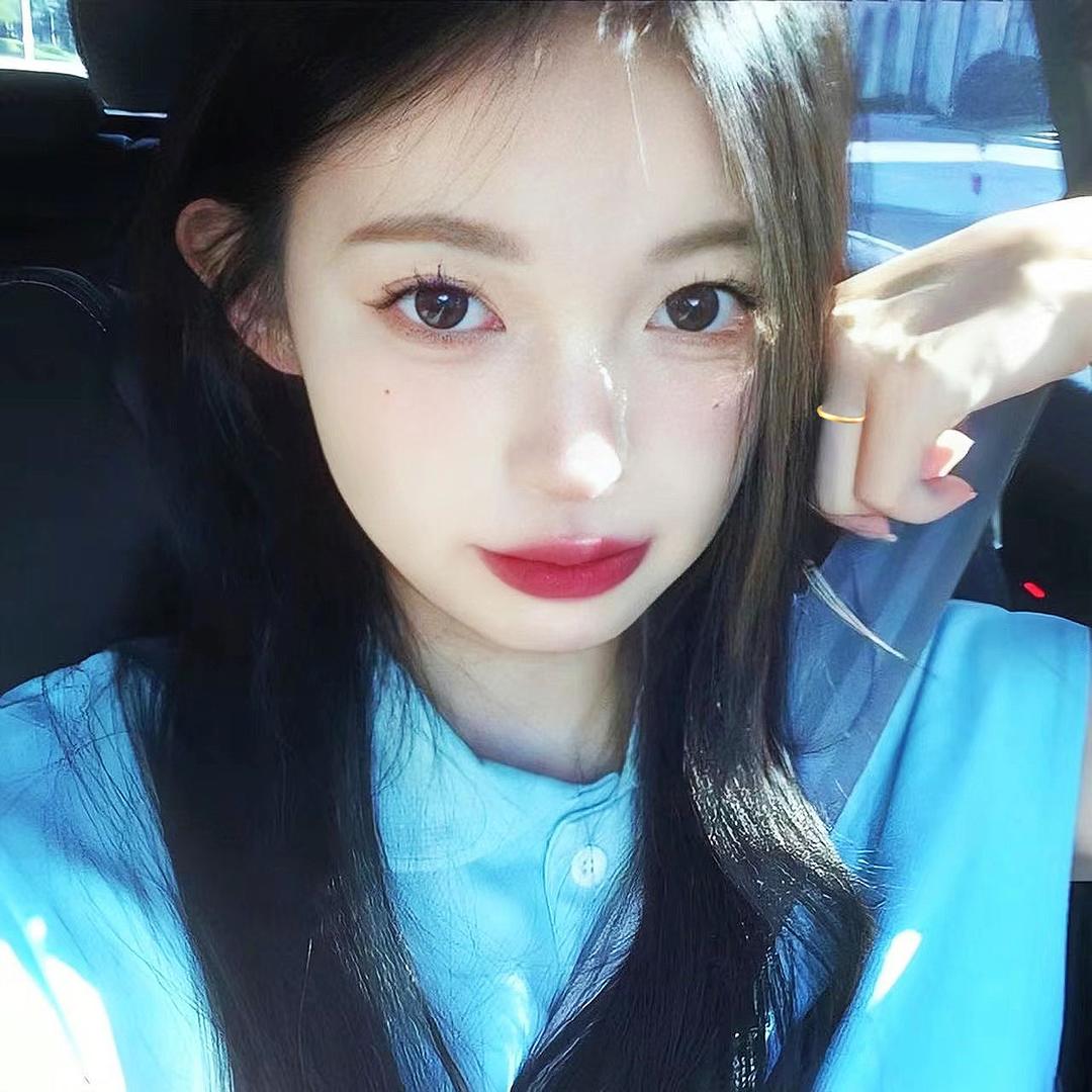 🫧不晚 .