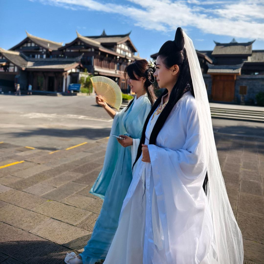 青城山下白素贞
