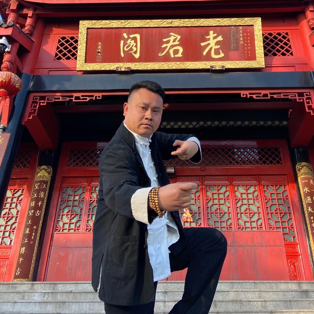 青城山邹导