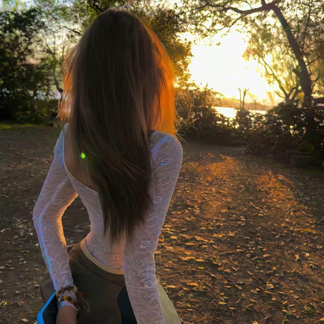 莫负时光莫负卿