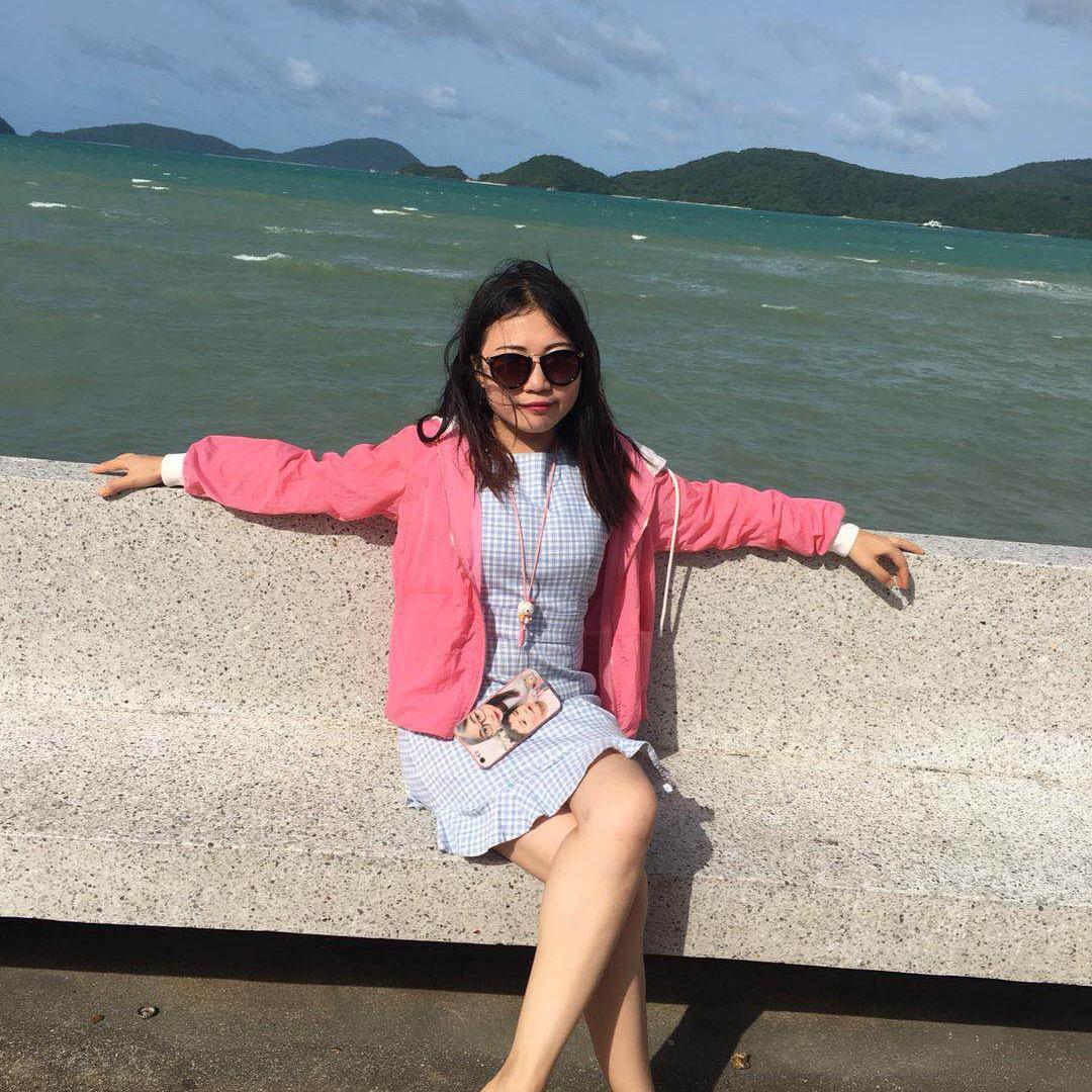 莉.宝贝友章💗