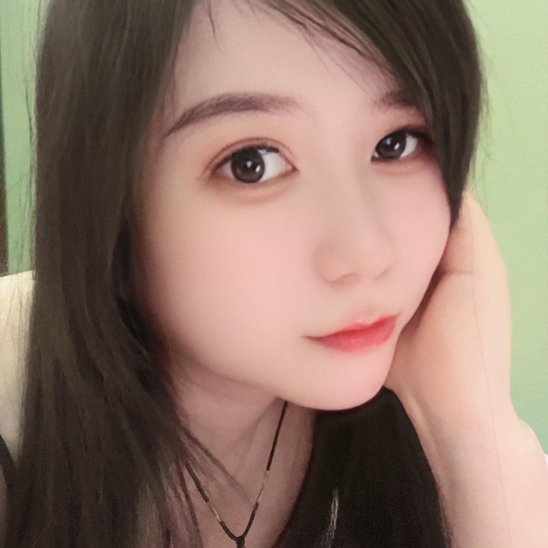 小霞😘😘