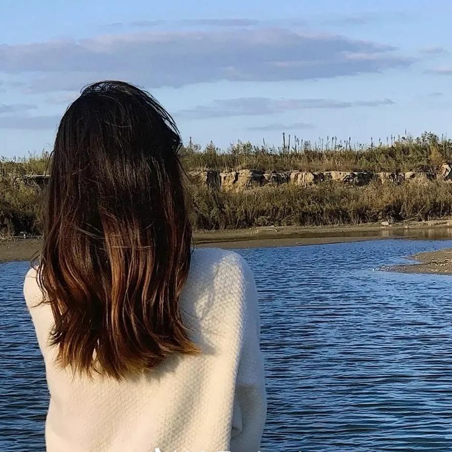 努力的蟹农（自家养殖的大闸蟹）