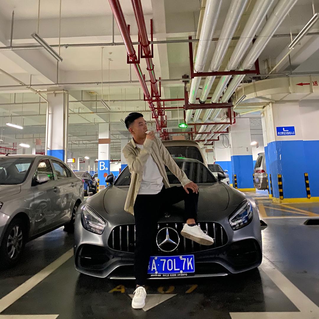李大帅哥🤳🏻