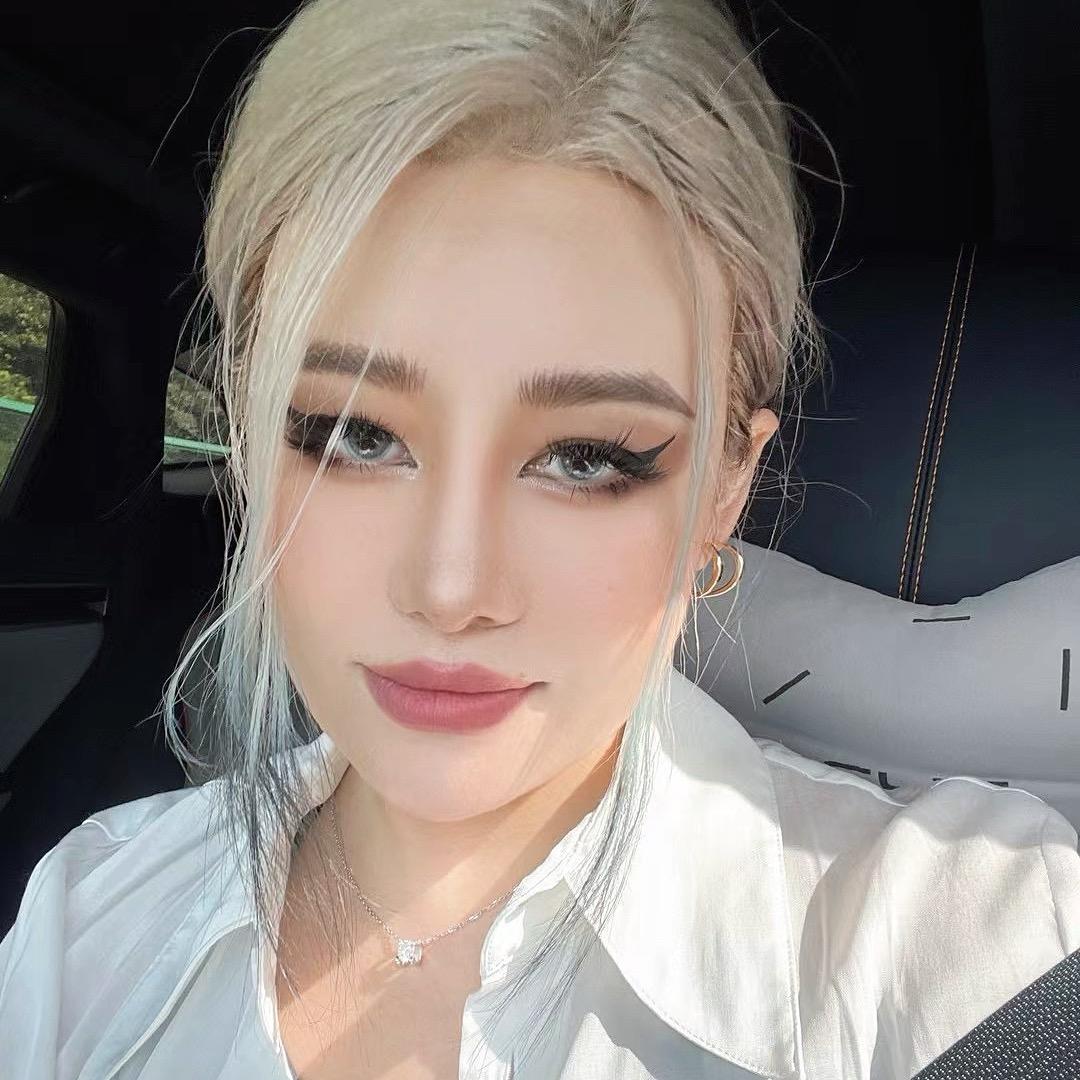 废柴你佩姐