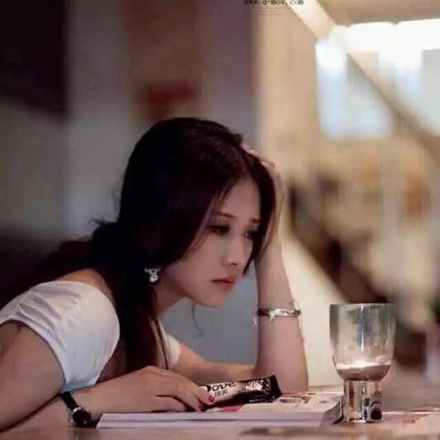 闽轩（商品在橱窗）