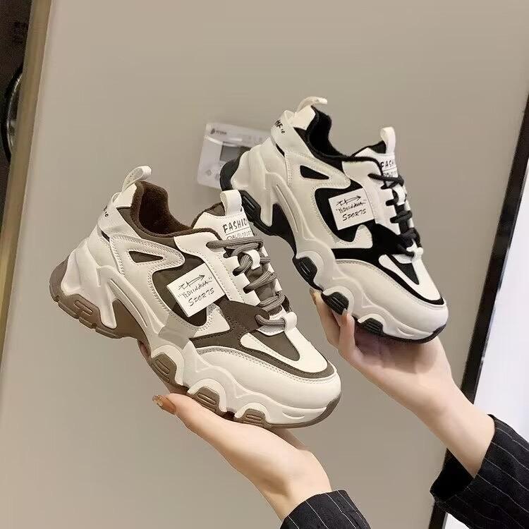 企萱鞋服集合店