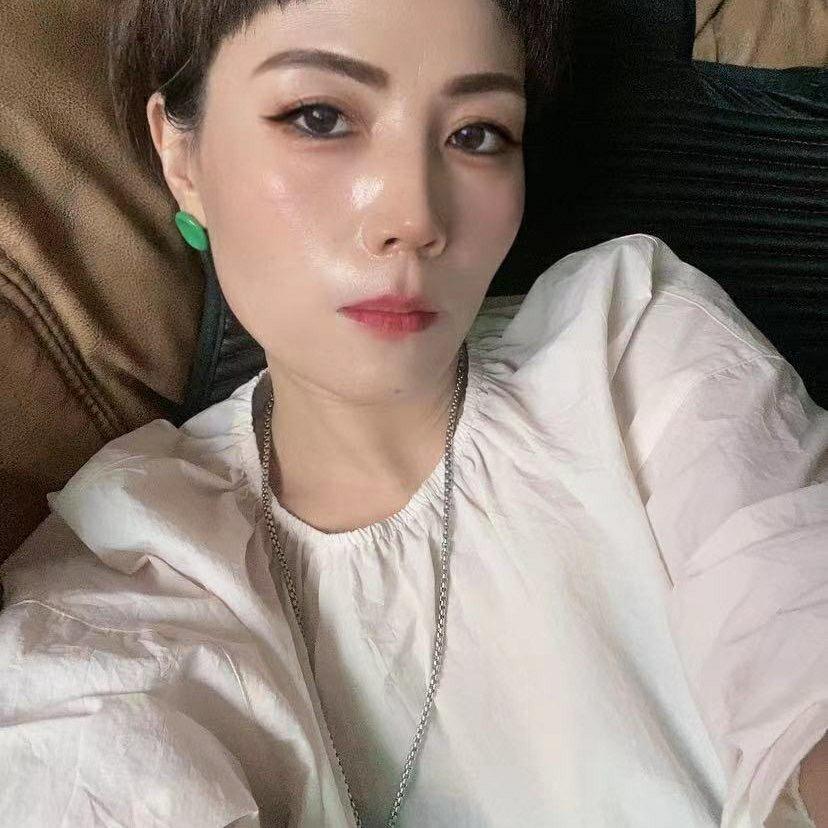 东茹挖机回收出售各种二手挖机原车配件商城