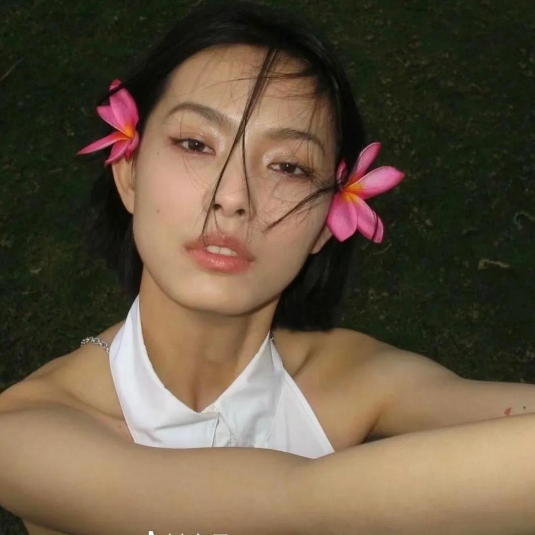 地球在转.