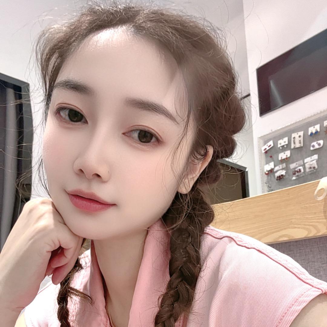 唯唯首播