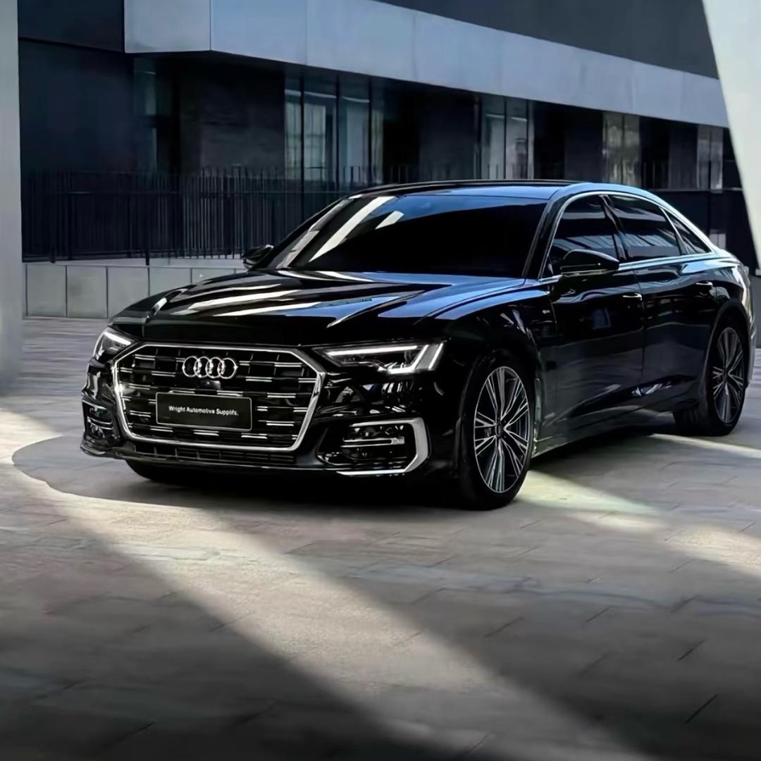 Super Audi C a r