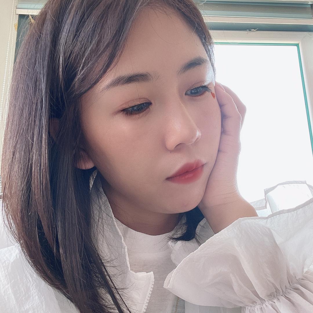 卖钢材的小姐姐🥰