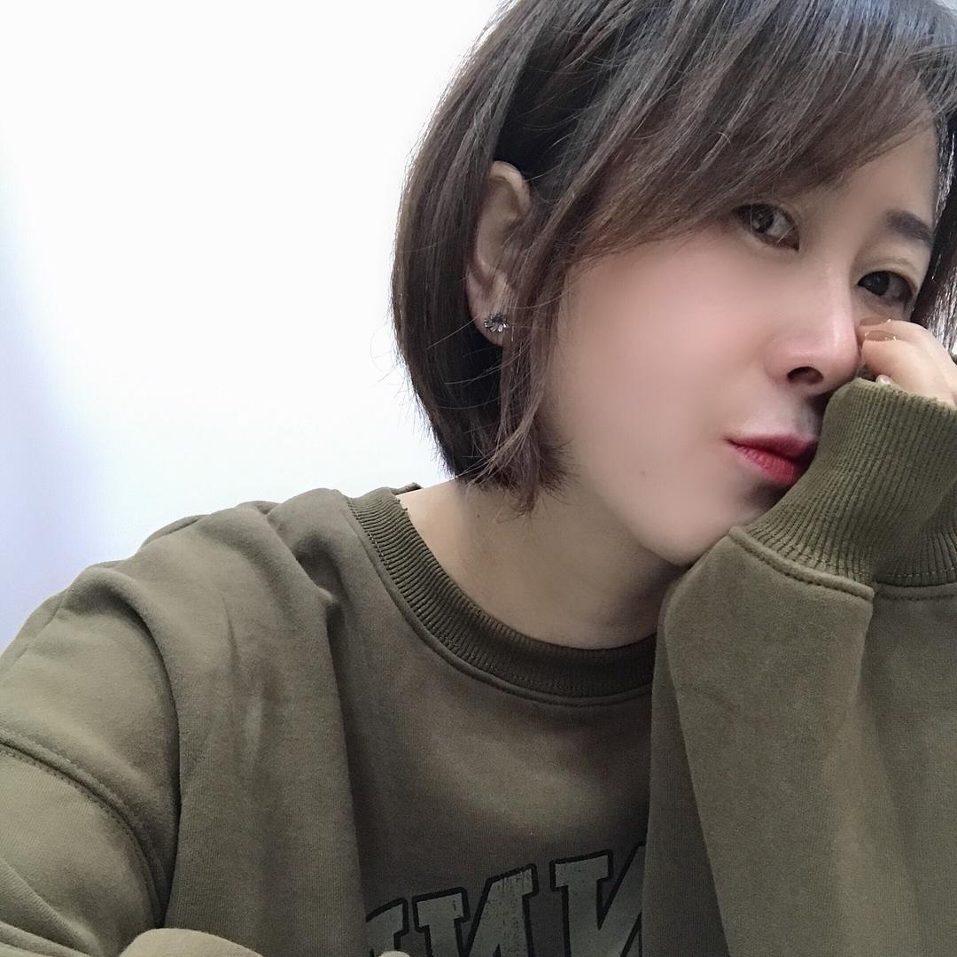 里物鲜花女装店👗💐