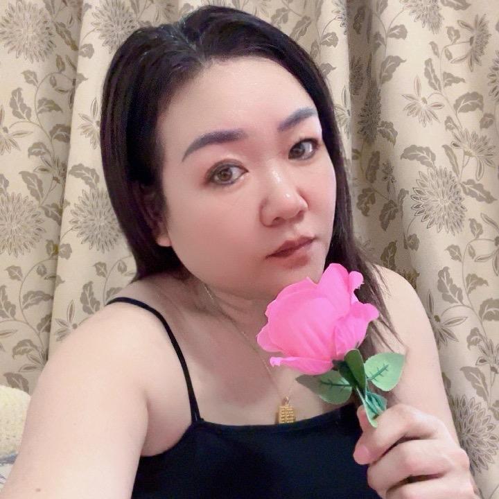 婷婷单身（不定时直播）