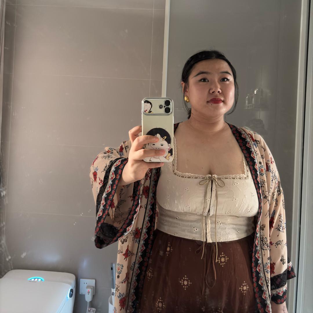 李茹月月♥️♥️♥️