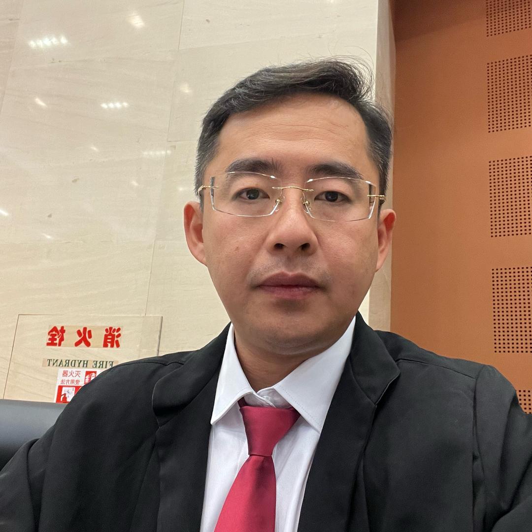 是张律师