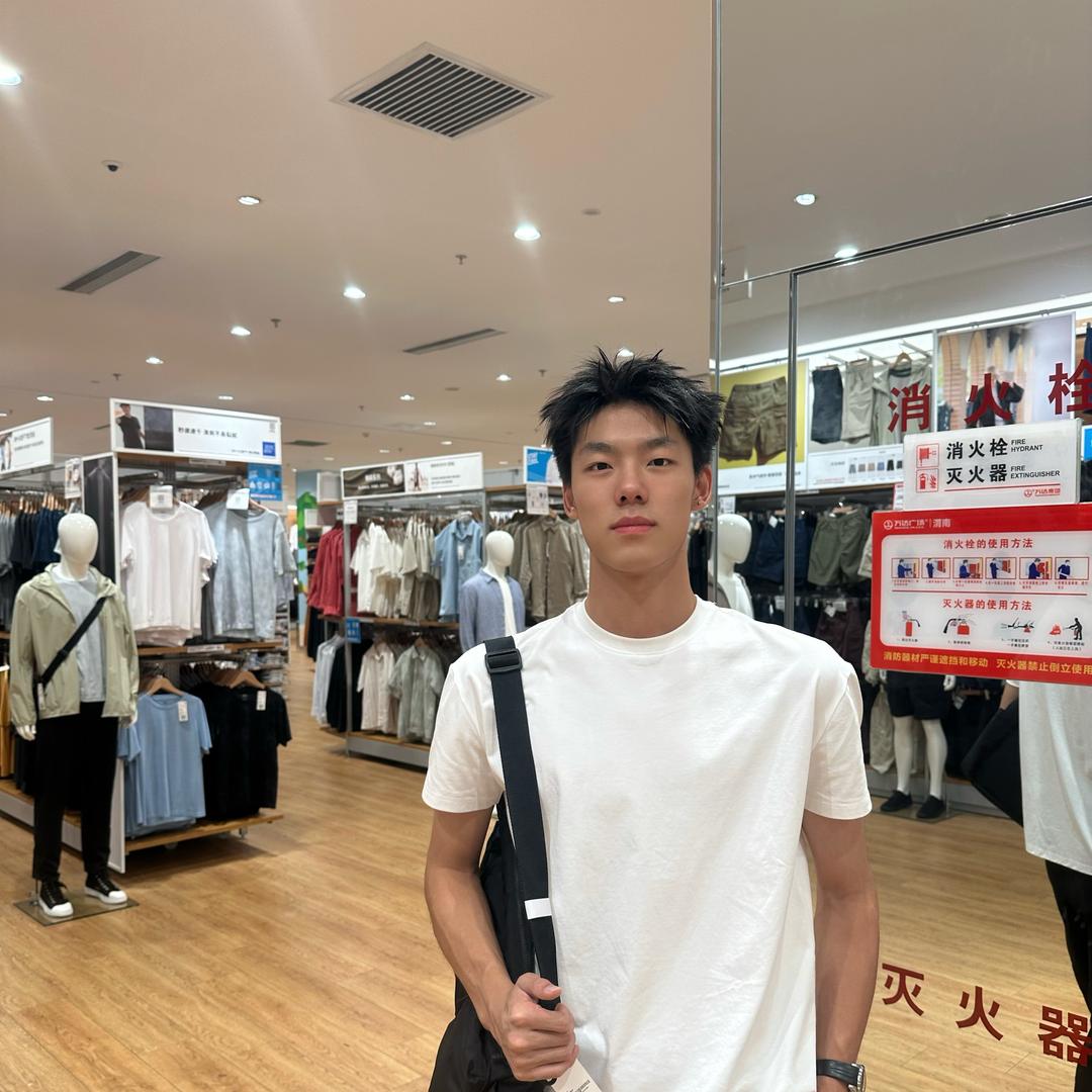 我就一无敌抽象男