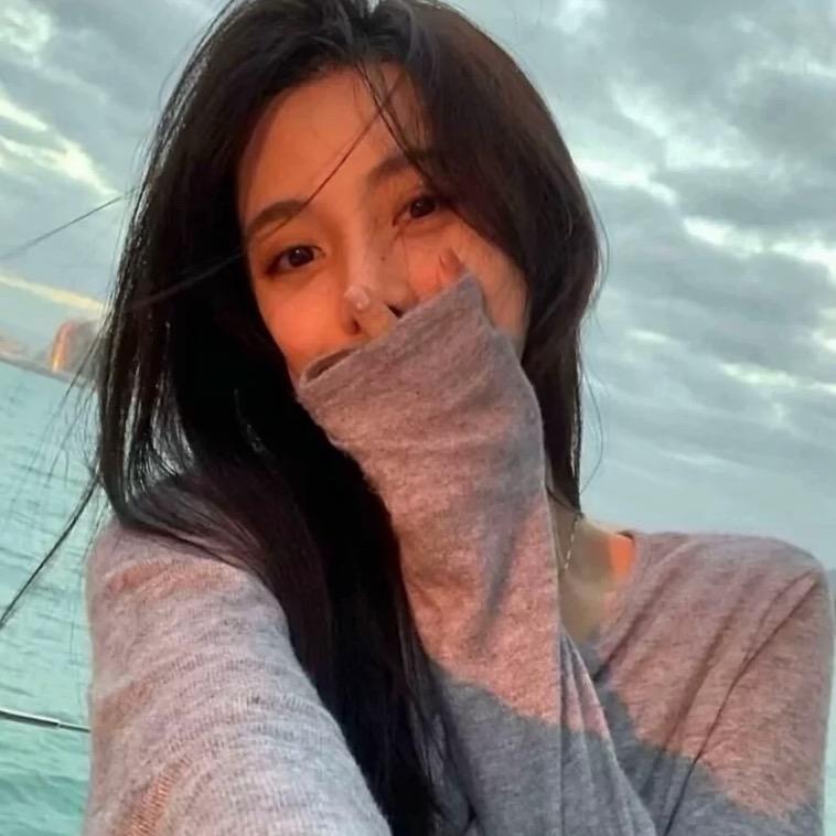 何清清呐💓