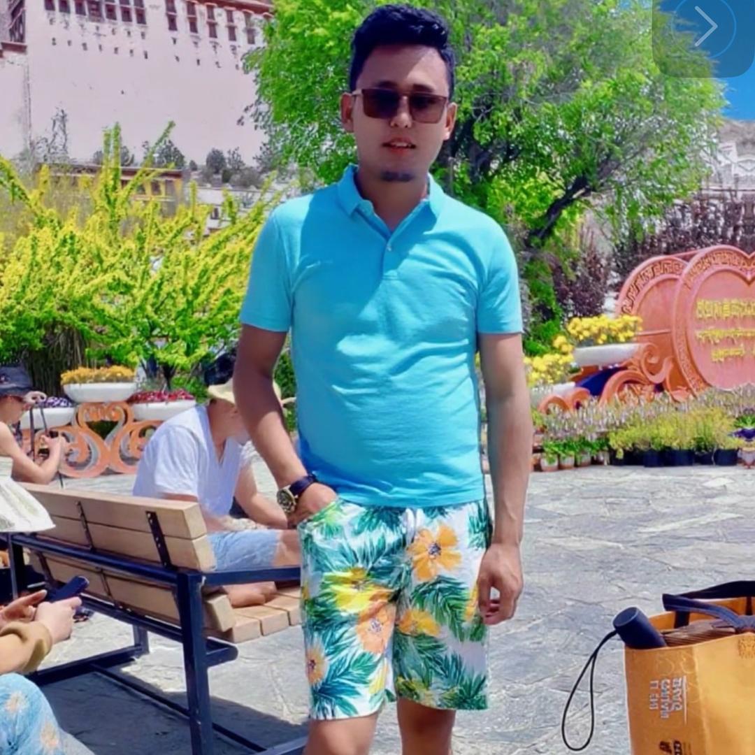 拉巴次仁0017139912949