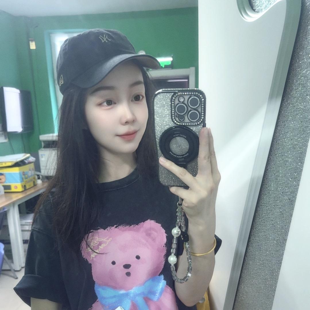 👩🏻‍🎓小张老师📚