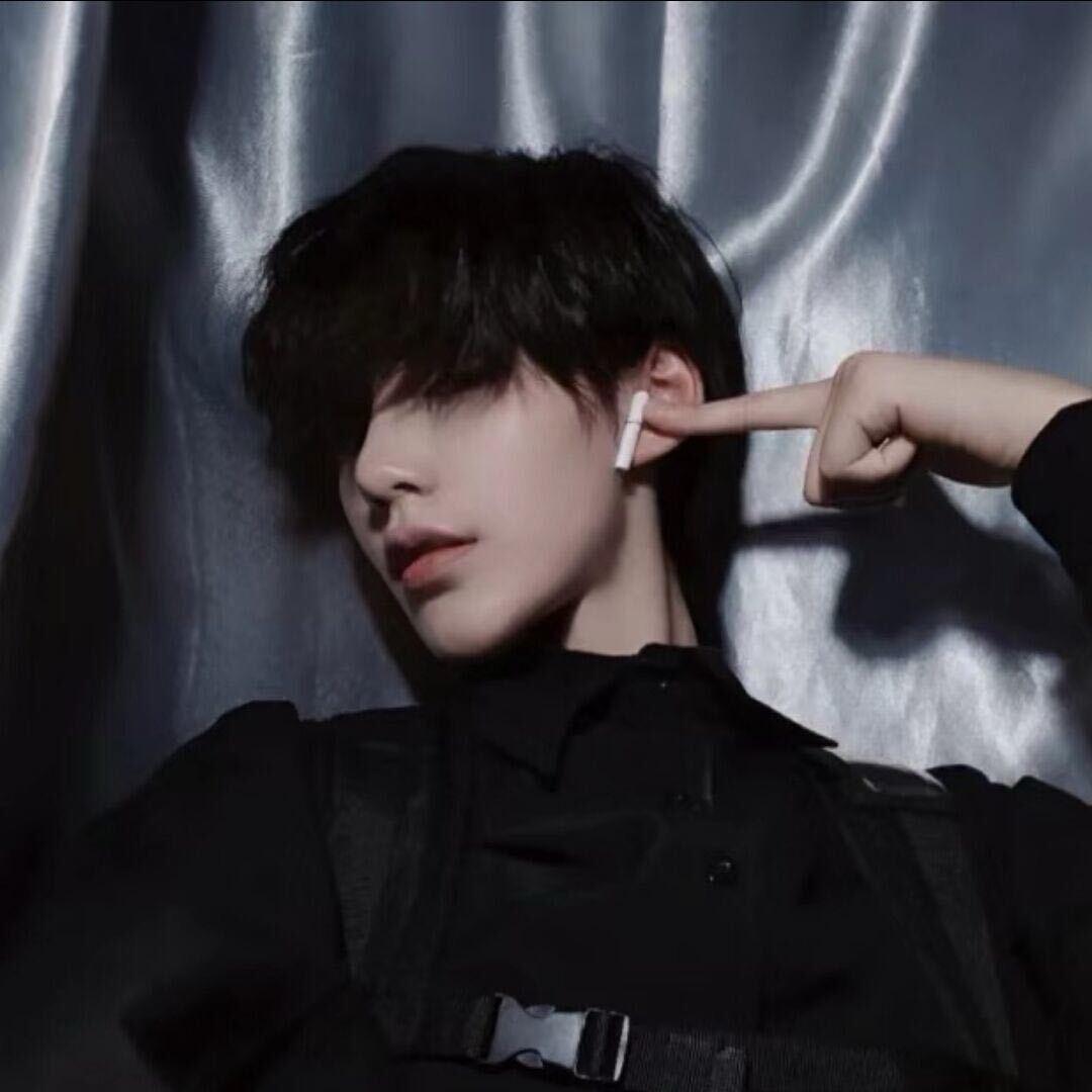 单杀臭小鬼LEO