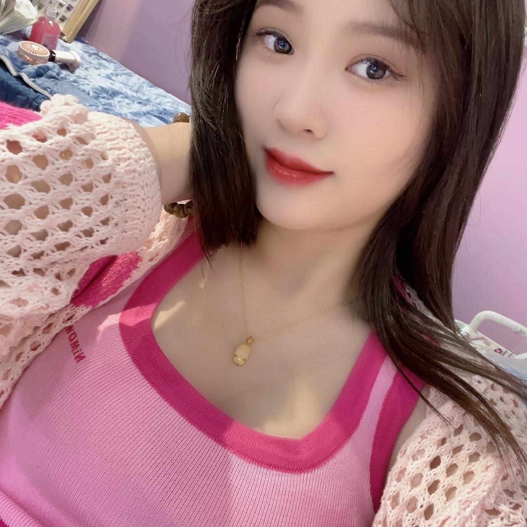 ，小美
