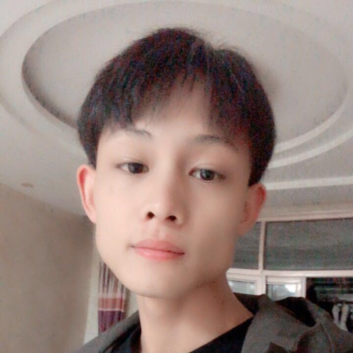 幼稚的，成熟