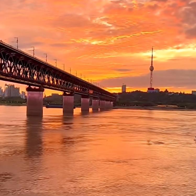 林怡🍁（勿扰自清欢🙏）