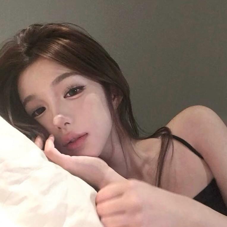 . -小 情 緒.🖇️