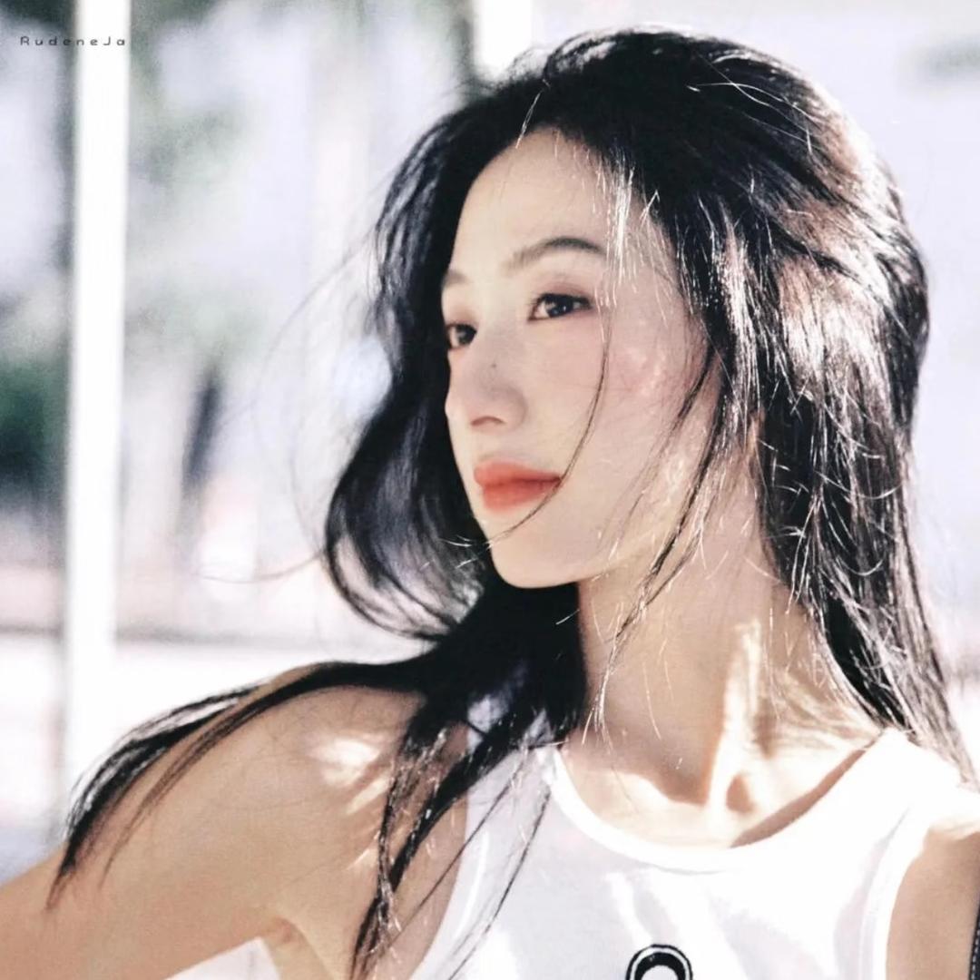 慧慧子.