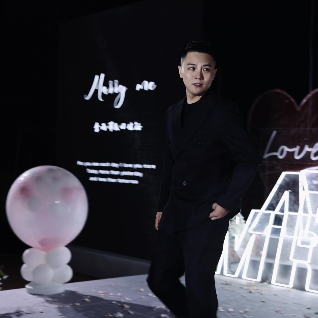李雨泽-
