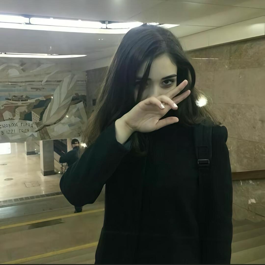 o▬▬▬|▅▅▅▅▆▆▇◤