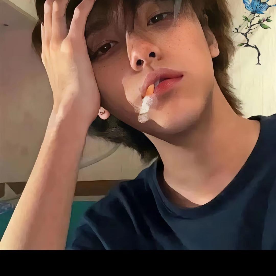 小新.