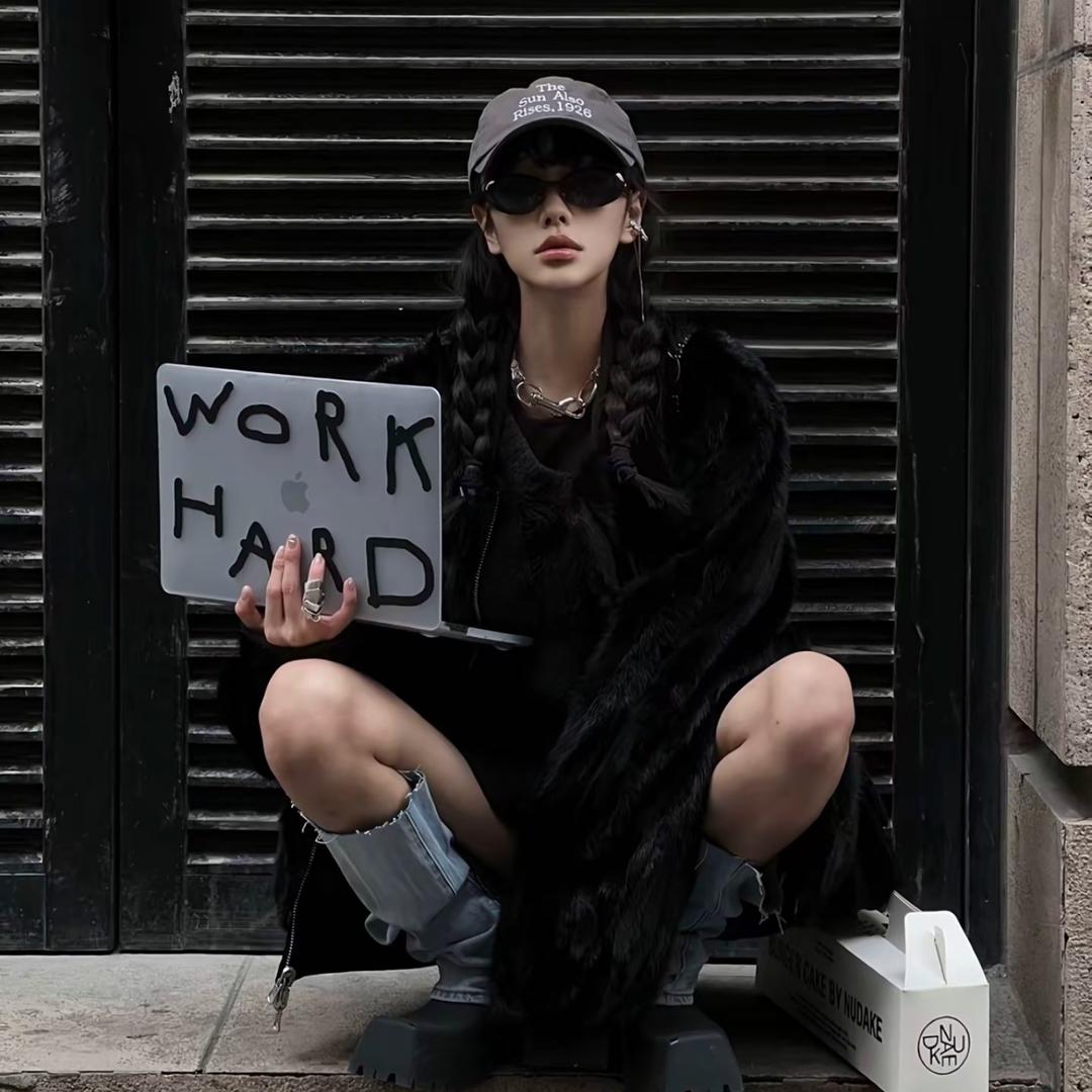 Cr.