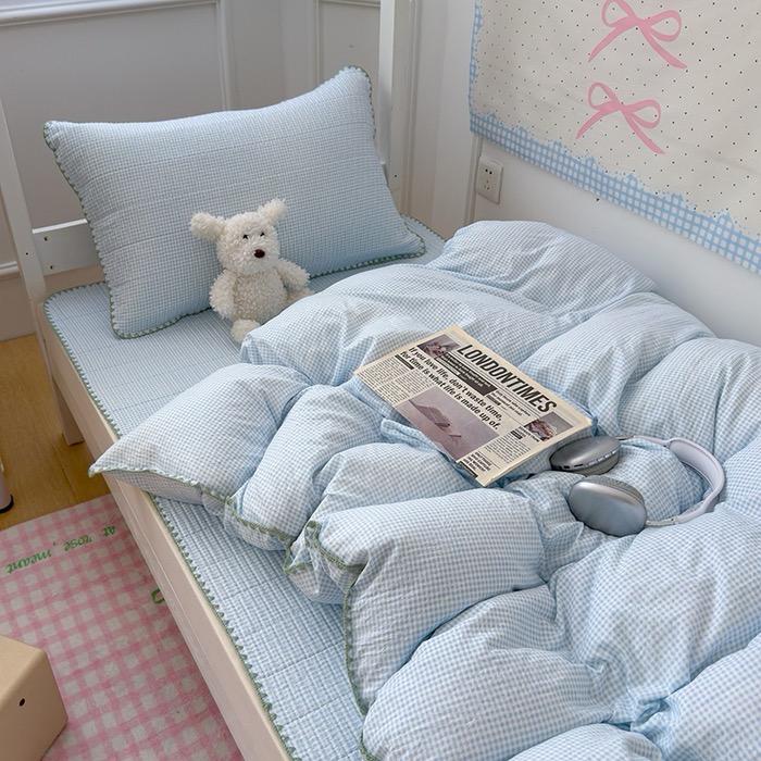 筑梦家居（秋冬床盖上新中）