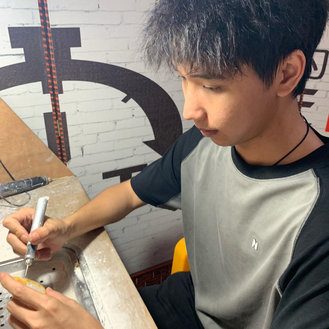 阿俊玉雕手艺人