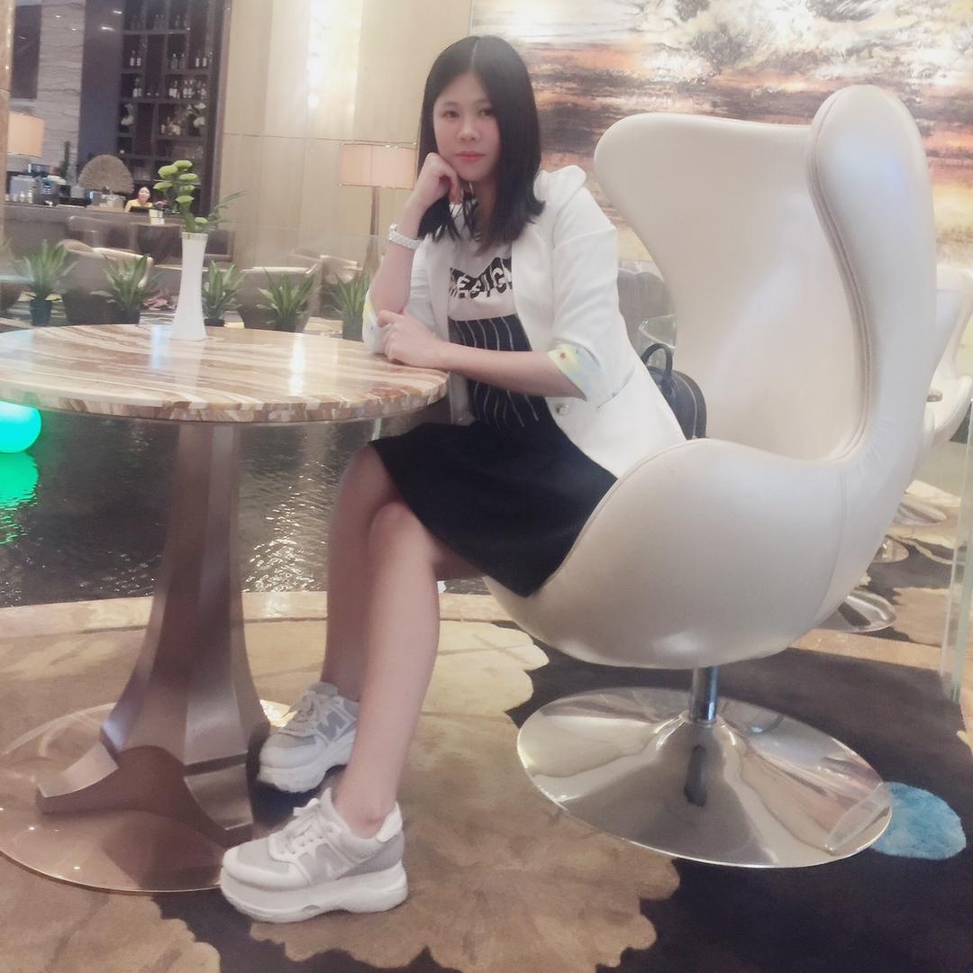 小小贝