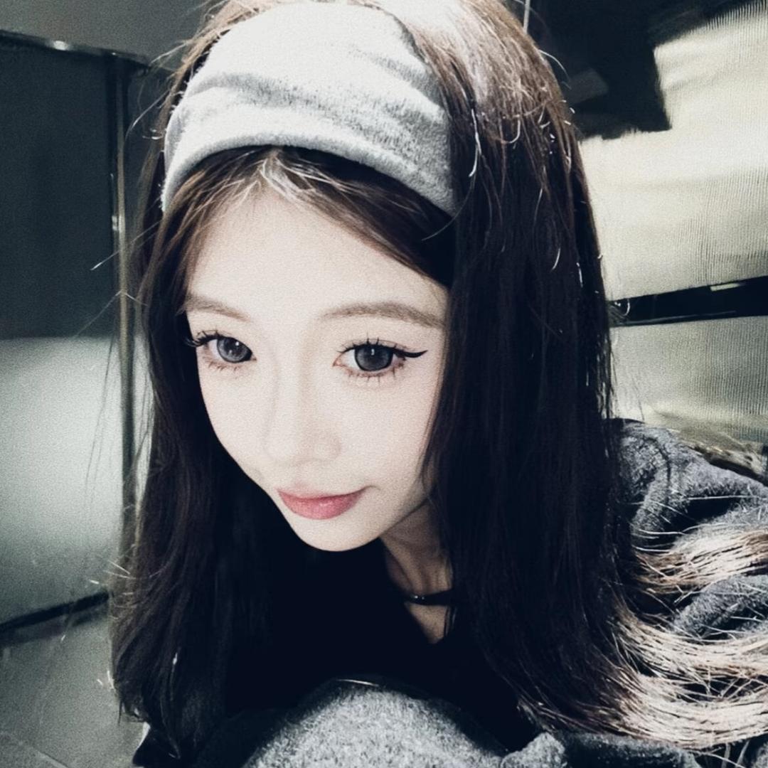 梦梦.