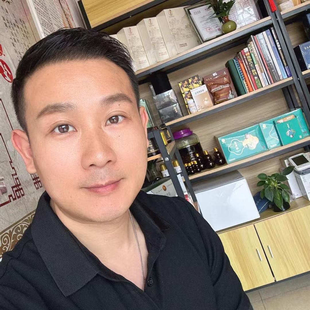 广州番禺厦滘地铁站李时珍理疗馆胡师傅
