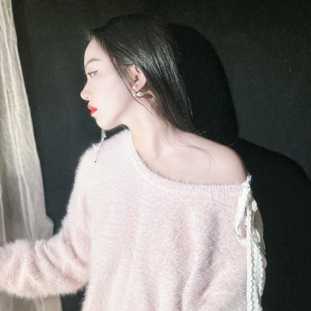 黄嘉雯