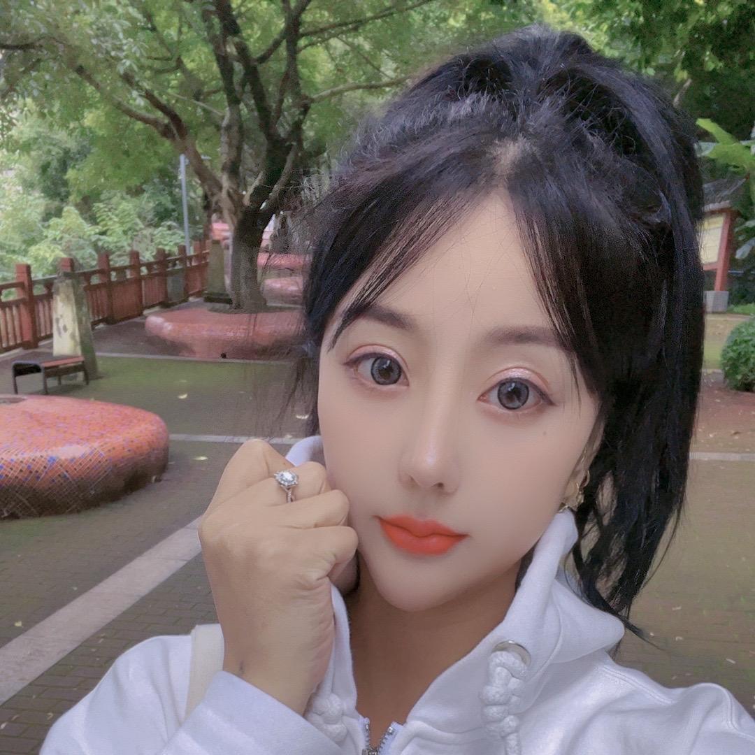 ꧁⁵²⁰: 娜娜丫🐳 ྀི꧂
