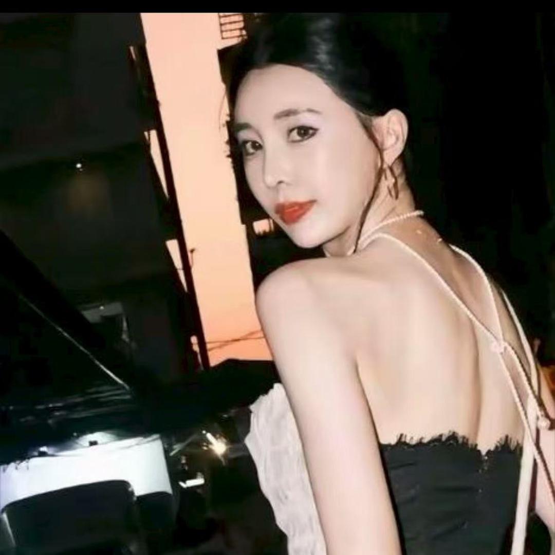 菠萝宝宝Yuna~爆款穿搭