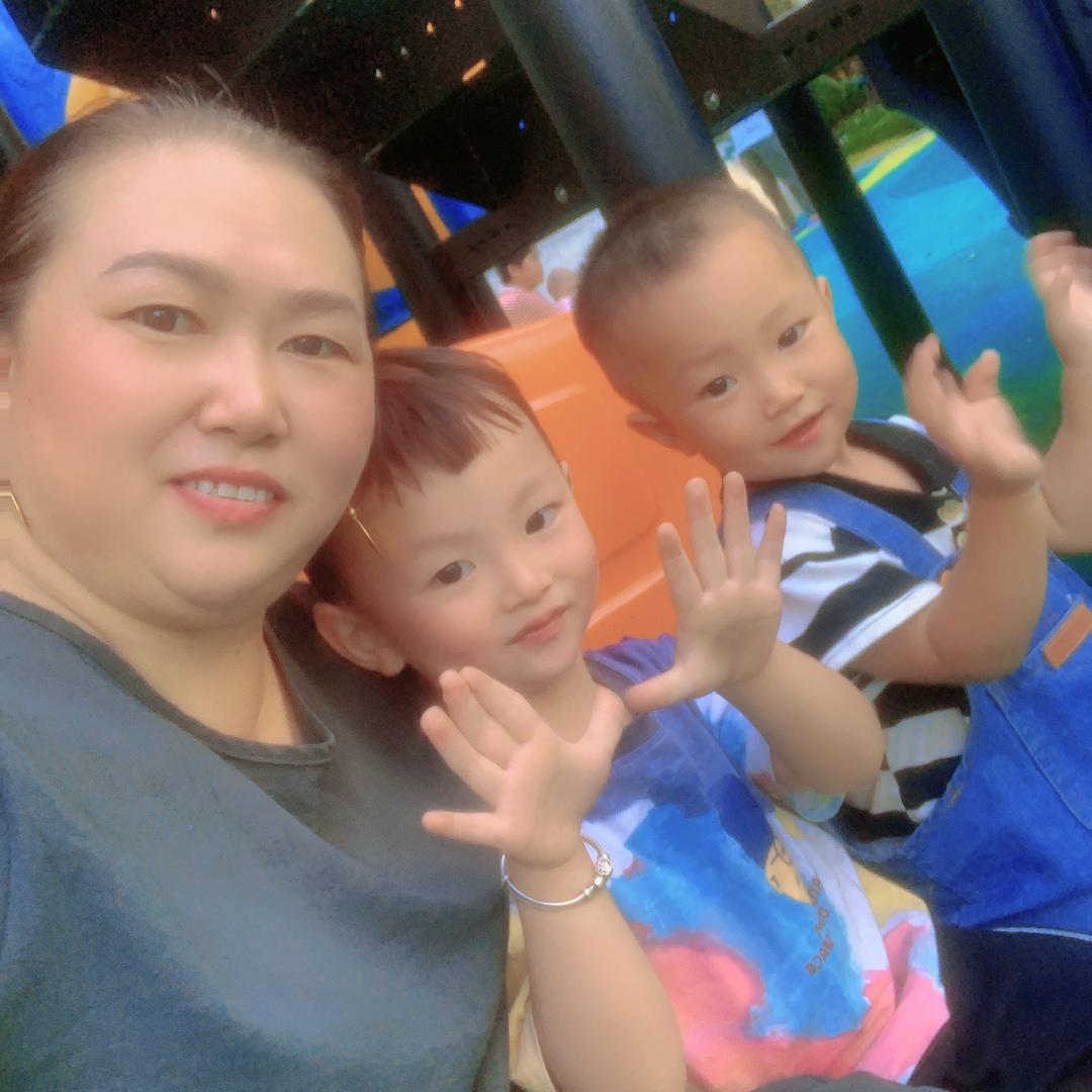 73年的🐂开心过好每一天🌹🌹🌹